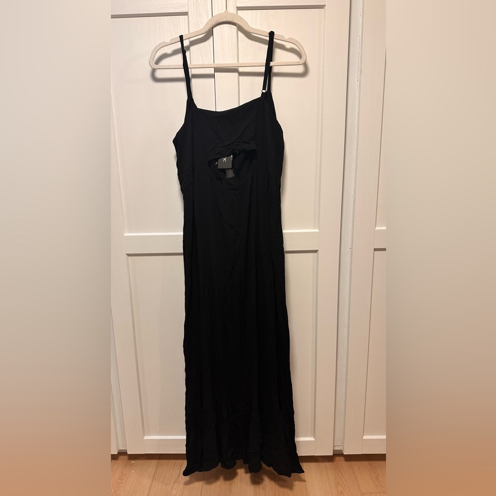 City Chic Island Love Maxi Dress Button-Front Tie Bust. Back cutout Blk - Picture 4 of 9